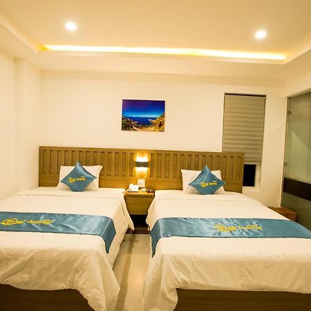 Que Huong Hotel Куинён Экстерьер фото