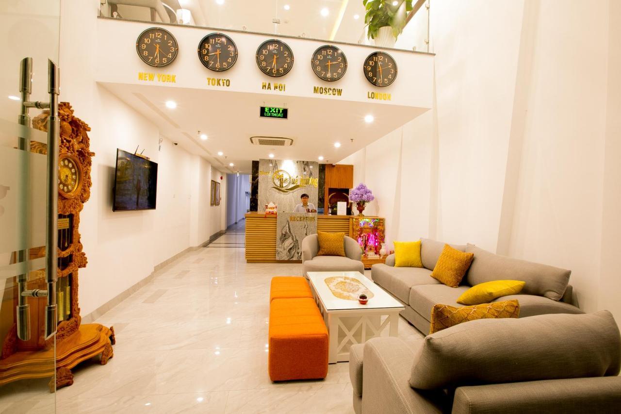 Que Huong Hotel Куинён Экстерьер фото